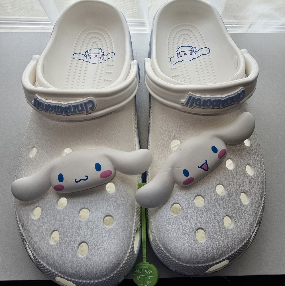 Crocs Hello Kitty & Friends Cinnamoroll Sanrio Style New With Tag Size 11W/10M